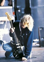 nirvana-kurt-guitar-4900119.jpg